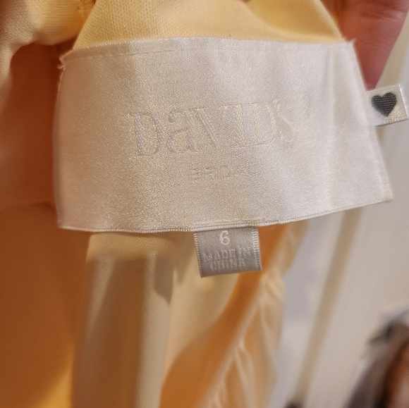 David's Bridal Formal Yellow Halter Dress Size 6 - Picture 7 of 7